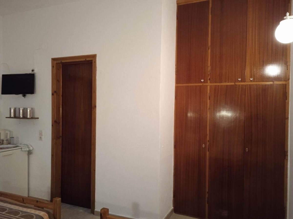 Villa Kaloudis Rooms Agios Georgios (Corfu) Exterior foto